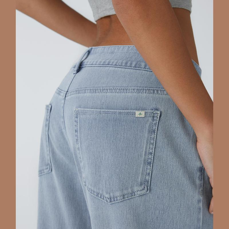 Asymmetric Wide Leg Zipper Pocket Jeans